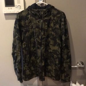 Lululemon rain jacket in camouflage